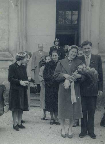Wedding with Ernestine VORDERWINKLER in Christkindl near Steyr on Oct. 22nd, 1955