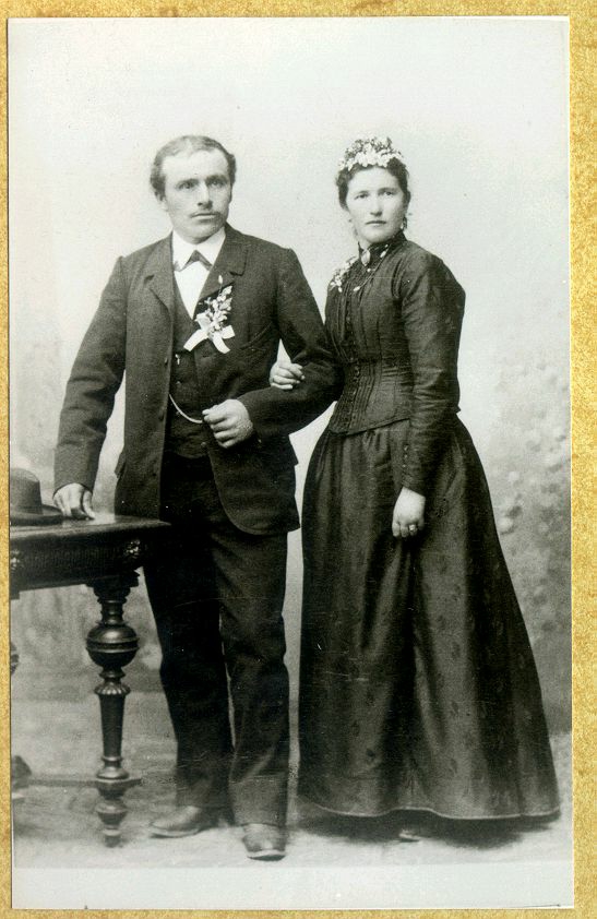 Josef SCHUCHTER 1862-1922 und Hedwig HANPOLTER geb. 11.10.1865 gest. 1951 (8 Kinder)